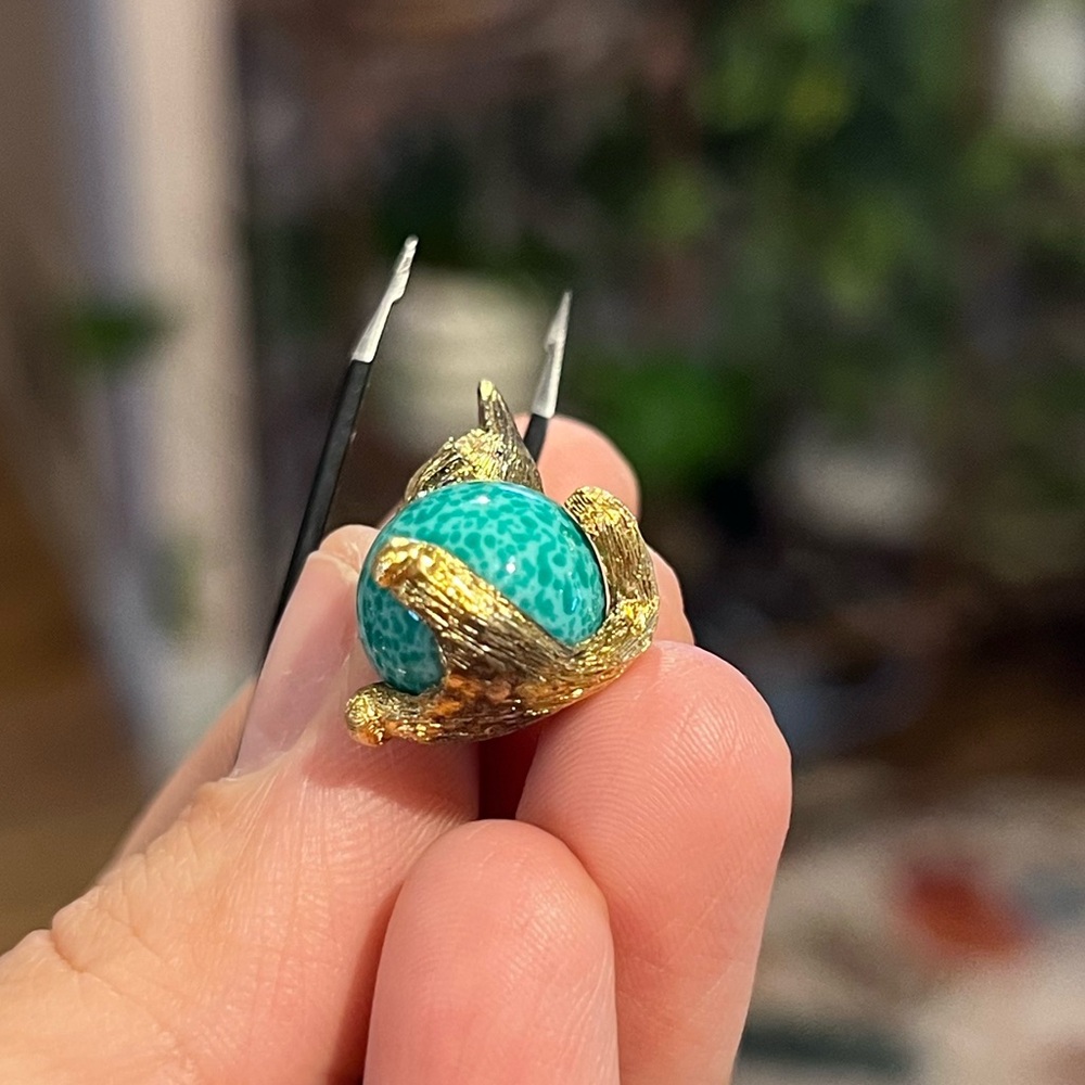 Vintage Monet Gold Cat Turquoise Ball Charm - Picture 5 of 5